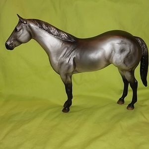 Breyer horse RESERVED FOR TRADE with kitty97006